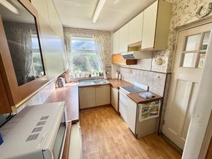 Photo 6- click for photo gallery